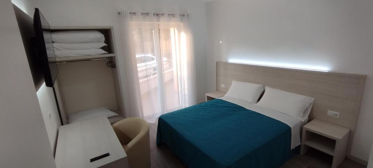 Appartamento Parco Urciuolo Чирелла Экстерьер фото