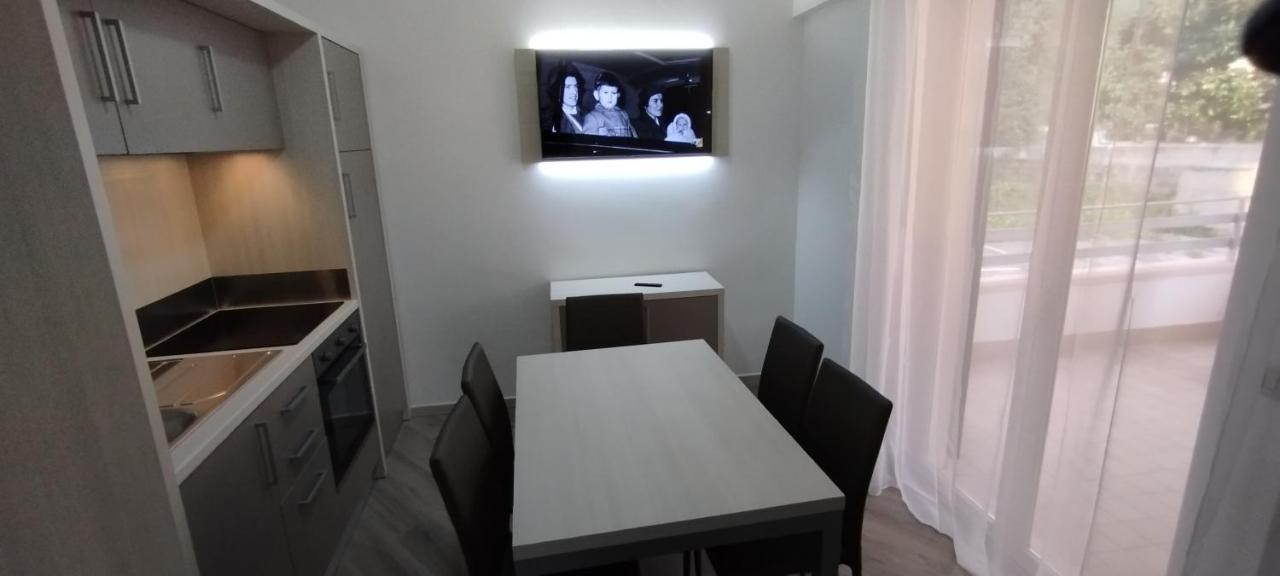 Appartamento Parco Urciuolo Чирелла Экстерьер фото