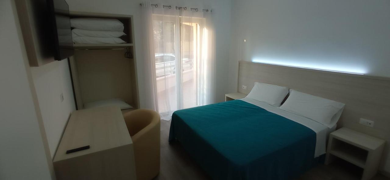 Appartamento Parco Urciuolo Чирелла Экстерьер фото